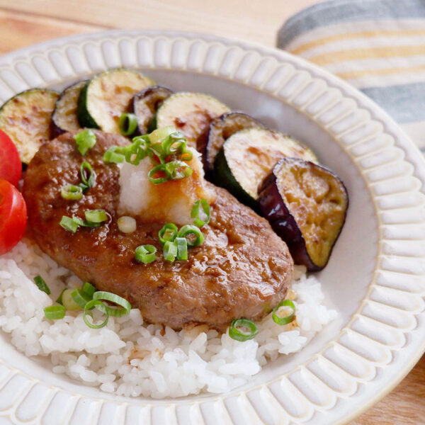スタミナ和風ハンバーグ丼